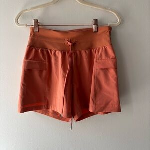 NWT CALIA Journey Apricot 4” Inseam Shorts Mid-Rise Relaxed Fit